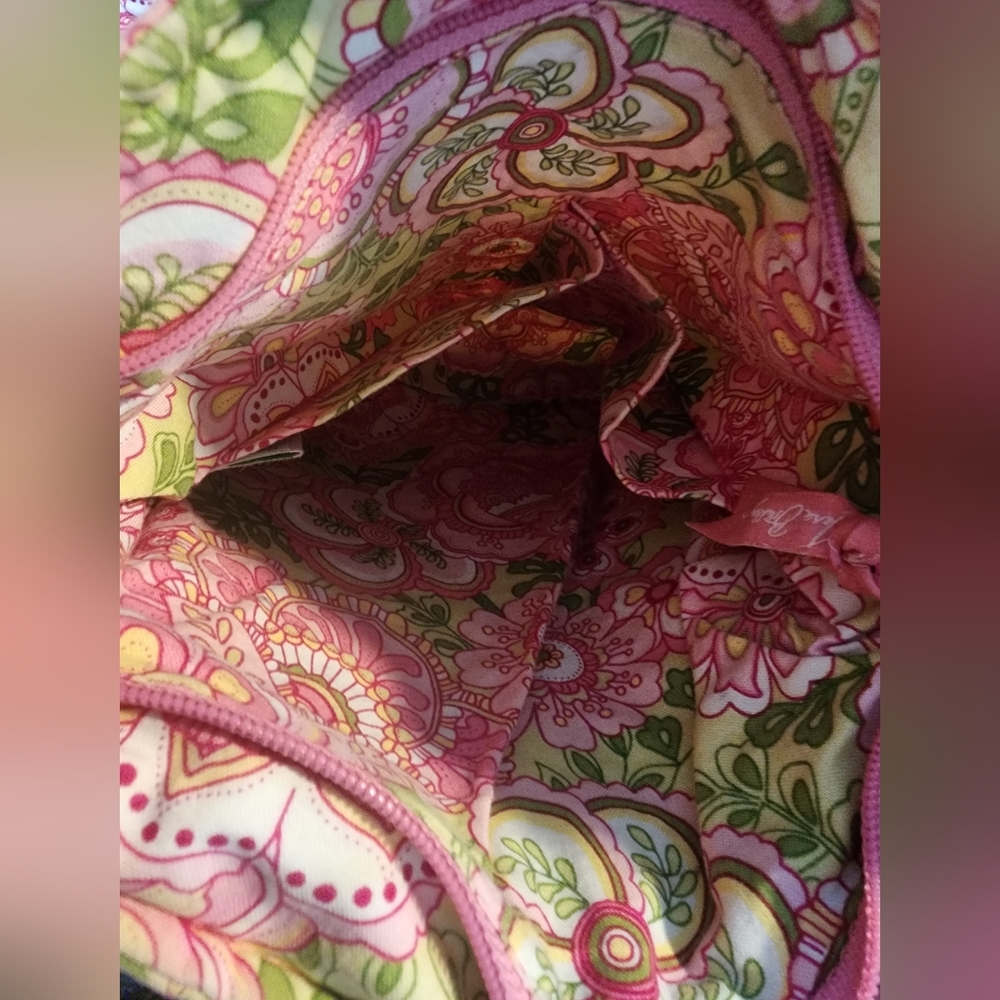 Vera Bradley Petal Pink crossbody - Picture 3 of 4